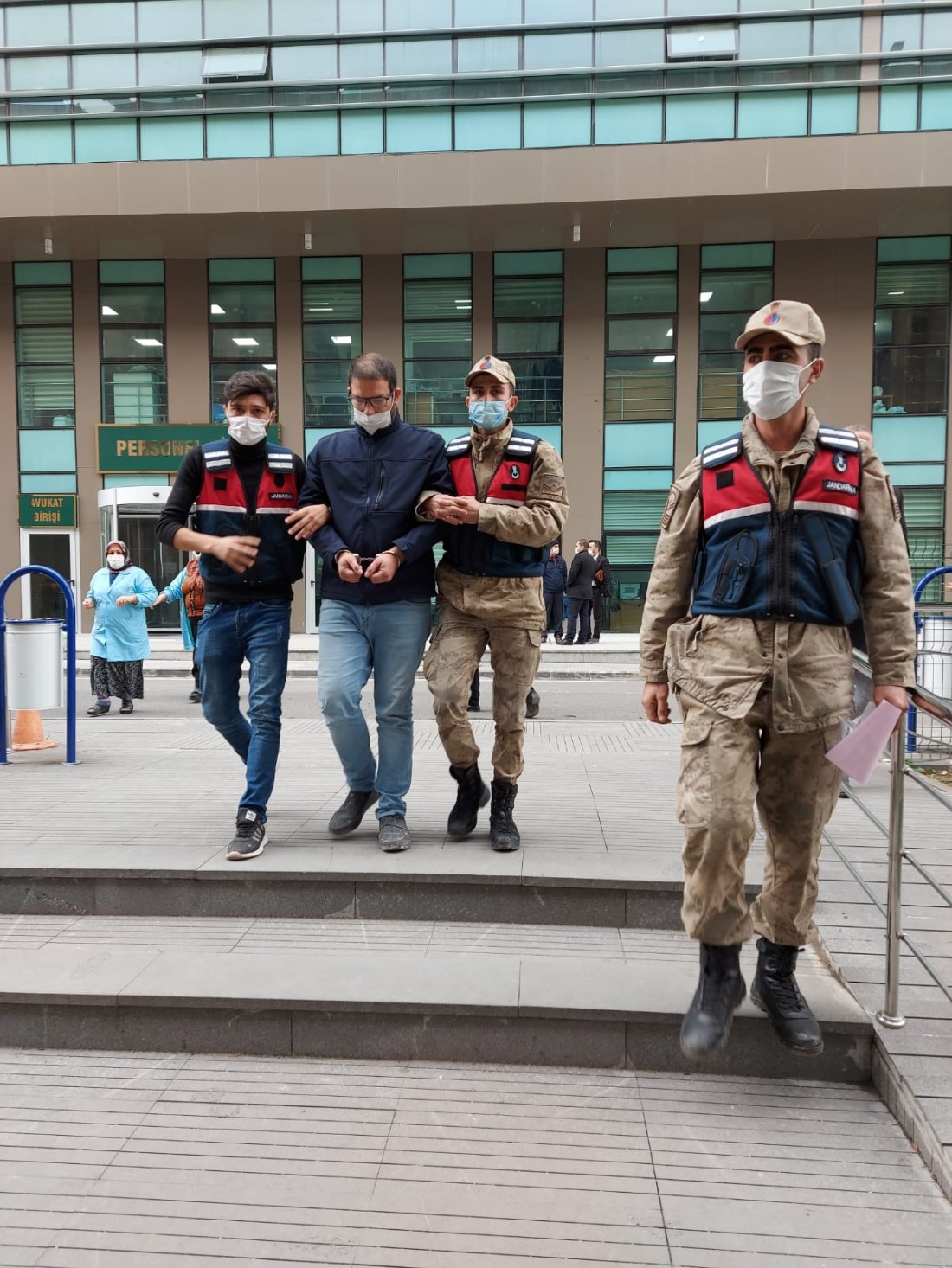 Vicdansız sürücüyü  jandarma yakaladı