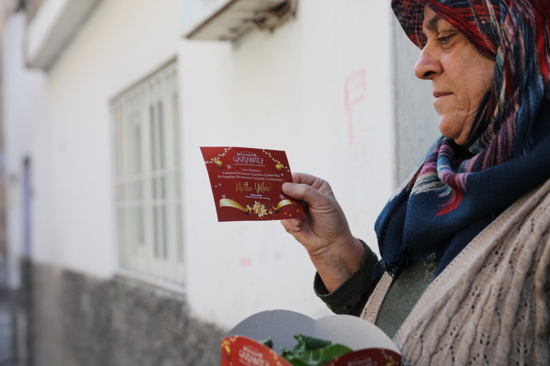 Büyükşehir Belediyesi yaşlıları unutmadı