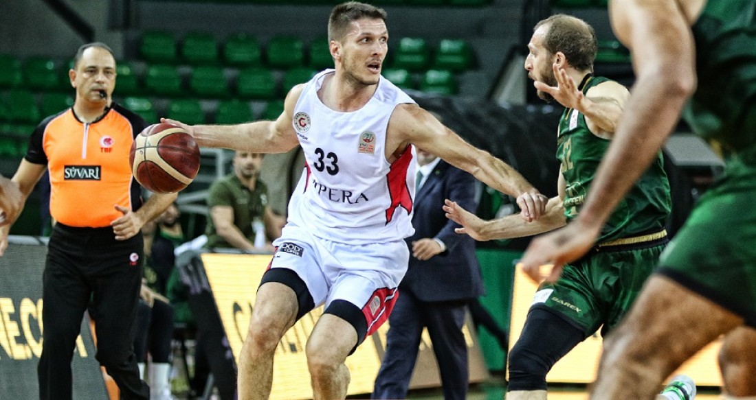 Empera Halı Gaziantep Basketbol mağlup: 82 – 75