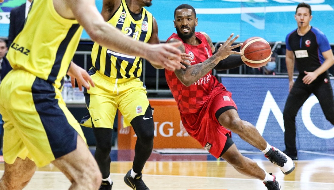 Gaziantep Basketbol Fenerbahçe’yi devirdi: 97-102