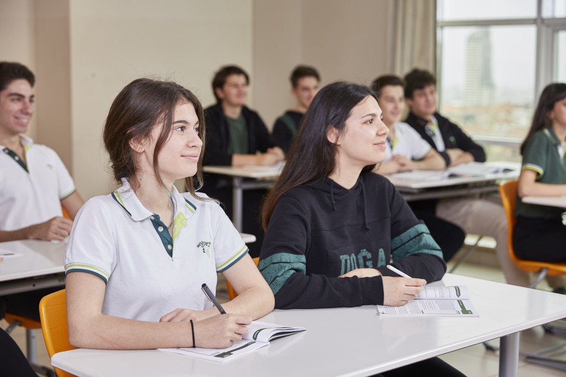 Doğa Kolejinden yurt dışında eğitim almak isteyen öğrencilere destek