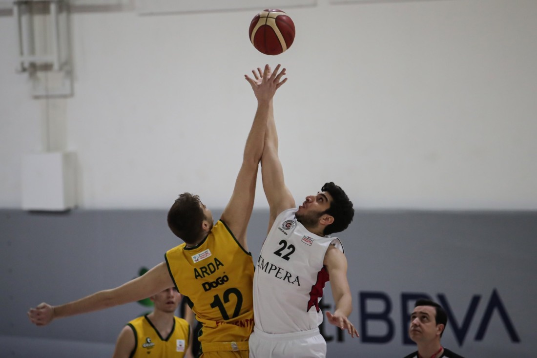 Gaziantep’in basketboldaki gençleri tutulmuyor