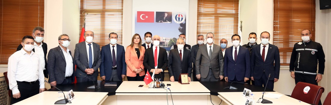 Gaziantep Üniversitesi’nde toplu iş sözleşmesi imzalandı