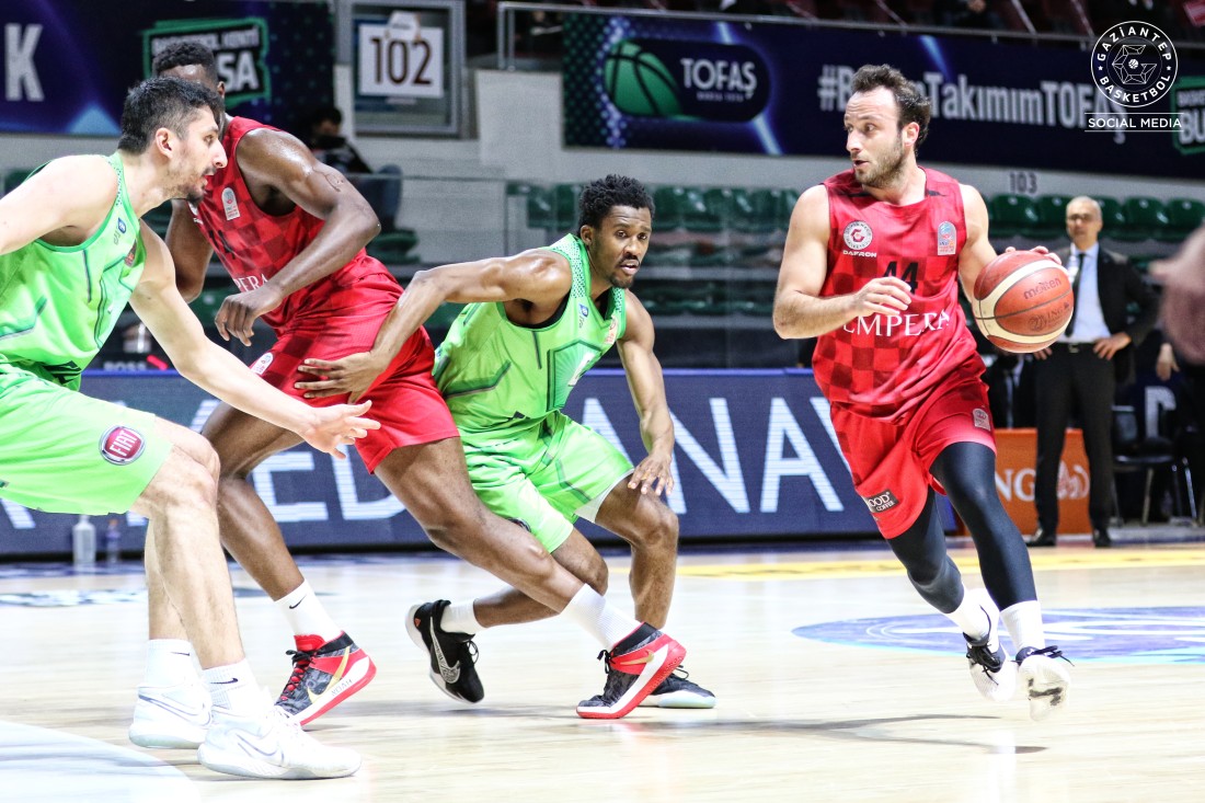 Gaziantep Basketbol Tofaş’a direnemedi: 84-72