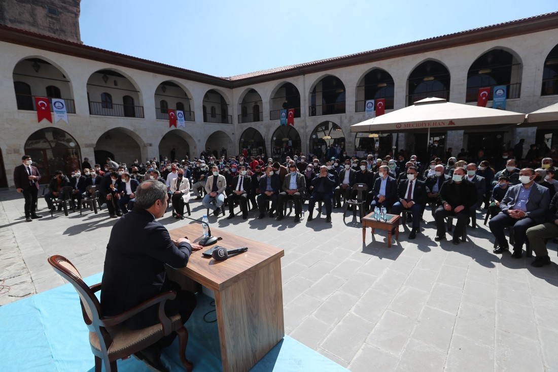 TBMM İdare Amiri Ali Şahin gençlerle bir araya geldi