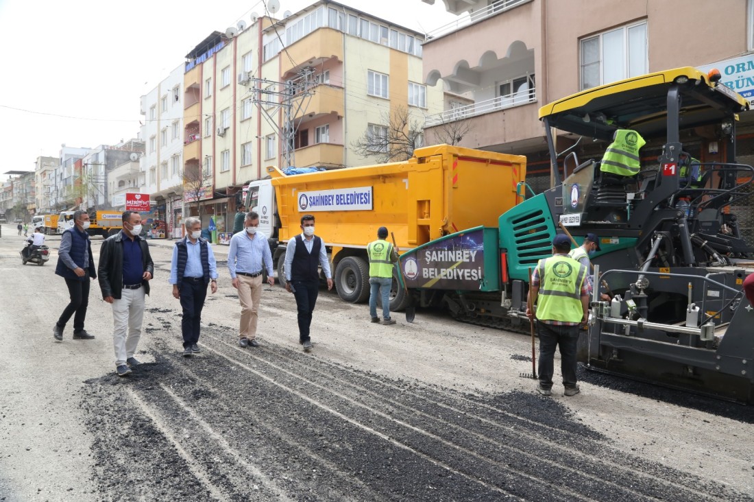 Şahinbey’de asfalt sezonu başladı