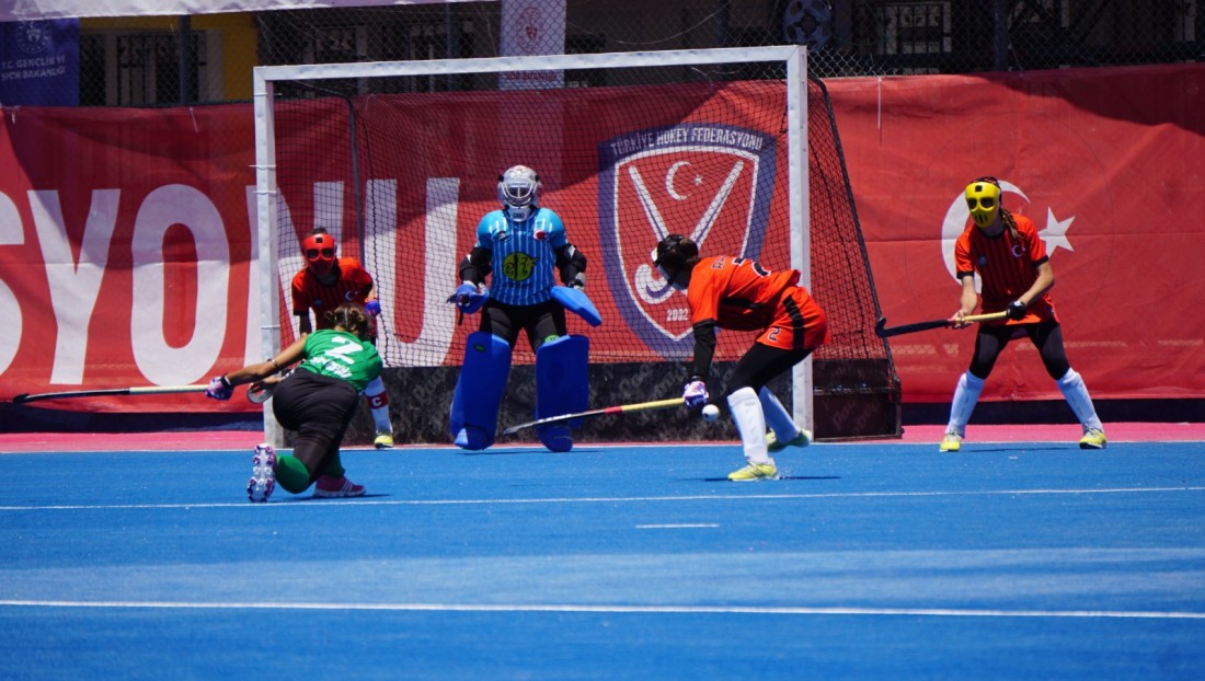 Türkiye Hokey Kadınlar Süper Ligi’nde 6. gün maçları tamamlandı