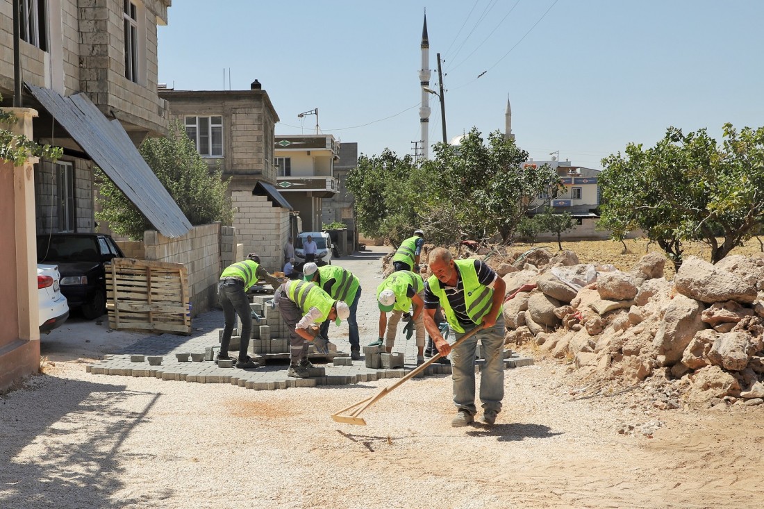 Şehitkamil Belediyesinden kırsal mahallelere kilit taşı