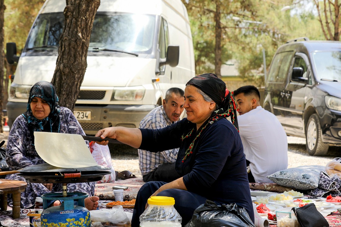 Dülük’te kebap keyfi başladı