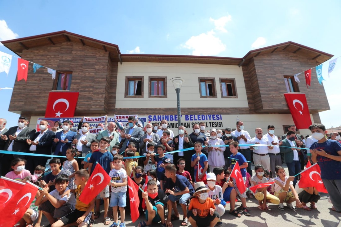 Şahinbey Belediyesi’nden Abdulhamithan Mahallesi’ne sosyal tesis