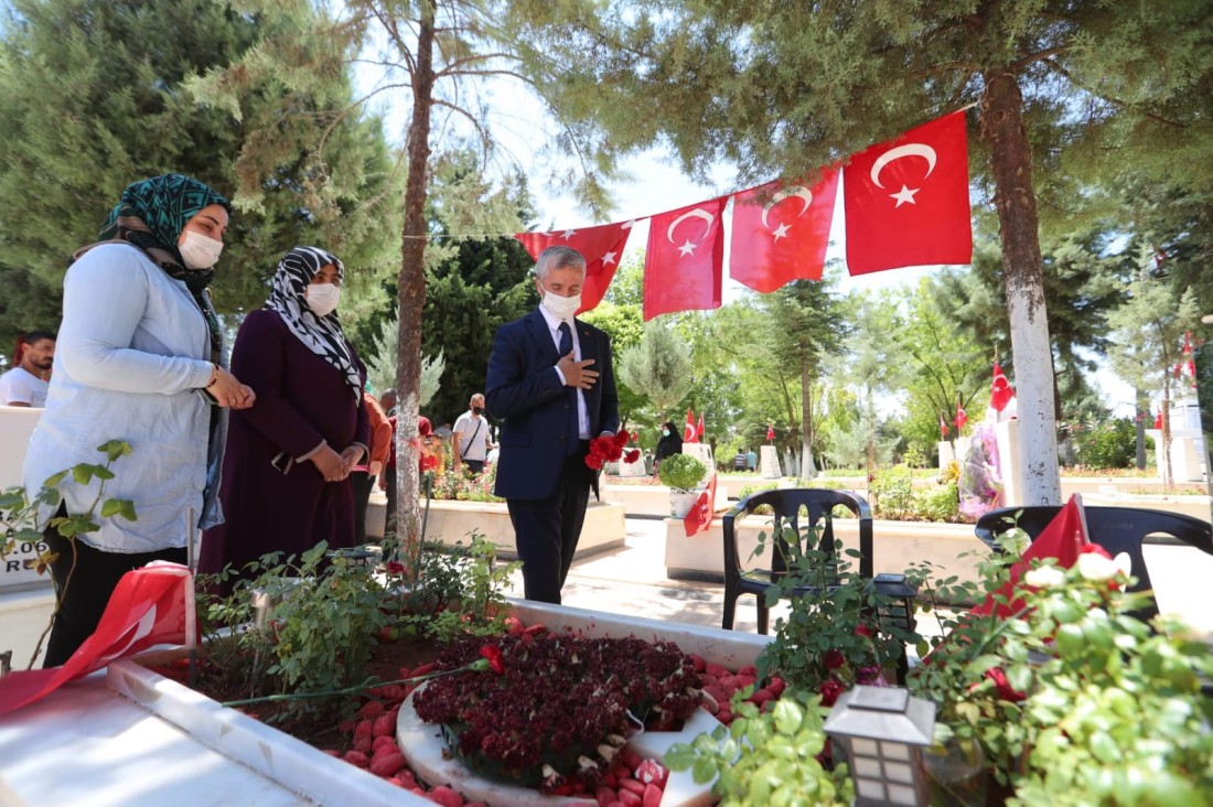 Başkan Tahmazoğlu’ndan bayram öncesi anlamlı ziyaret