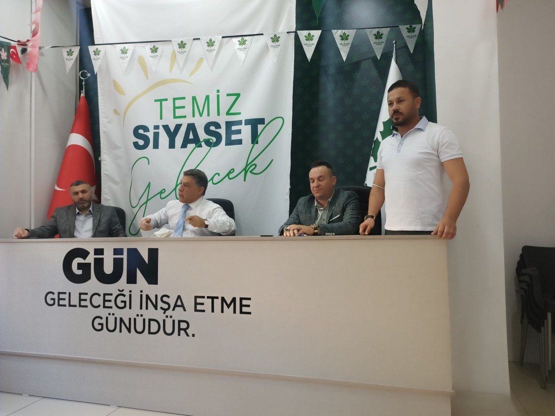 Gelecek Partisi’nde şok gelişme: İlçe Başkanı görevden alındı