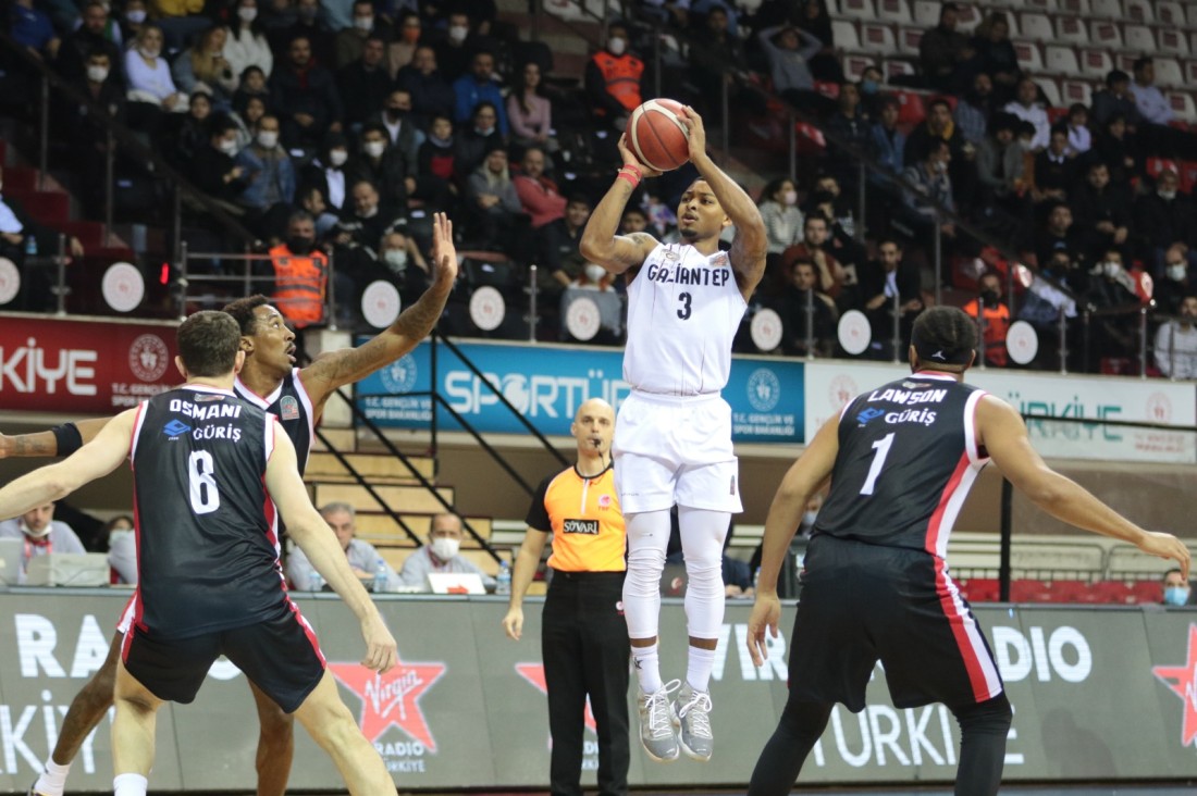 Gaziantep Basketbol fırtınası: 82-77