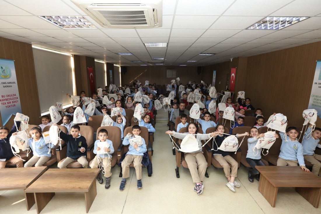 Büyükşehir’den ilkokul öğrencilerine trafik eğitimi