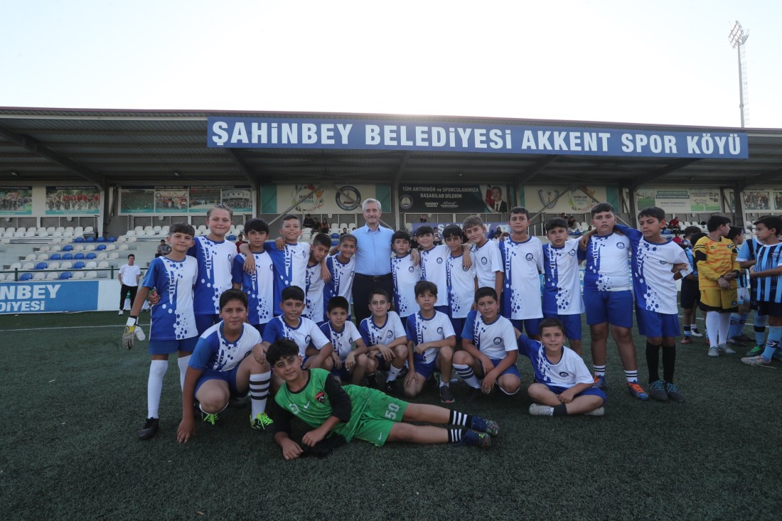 ŞAHİNBEY’DE U12 RÜZGÂRI