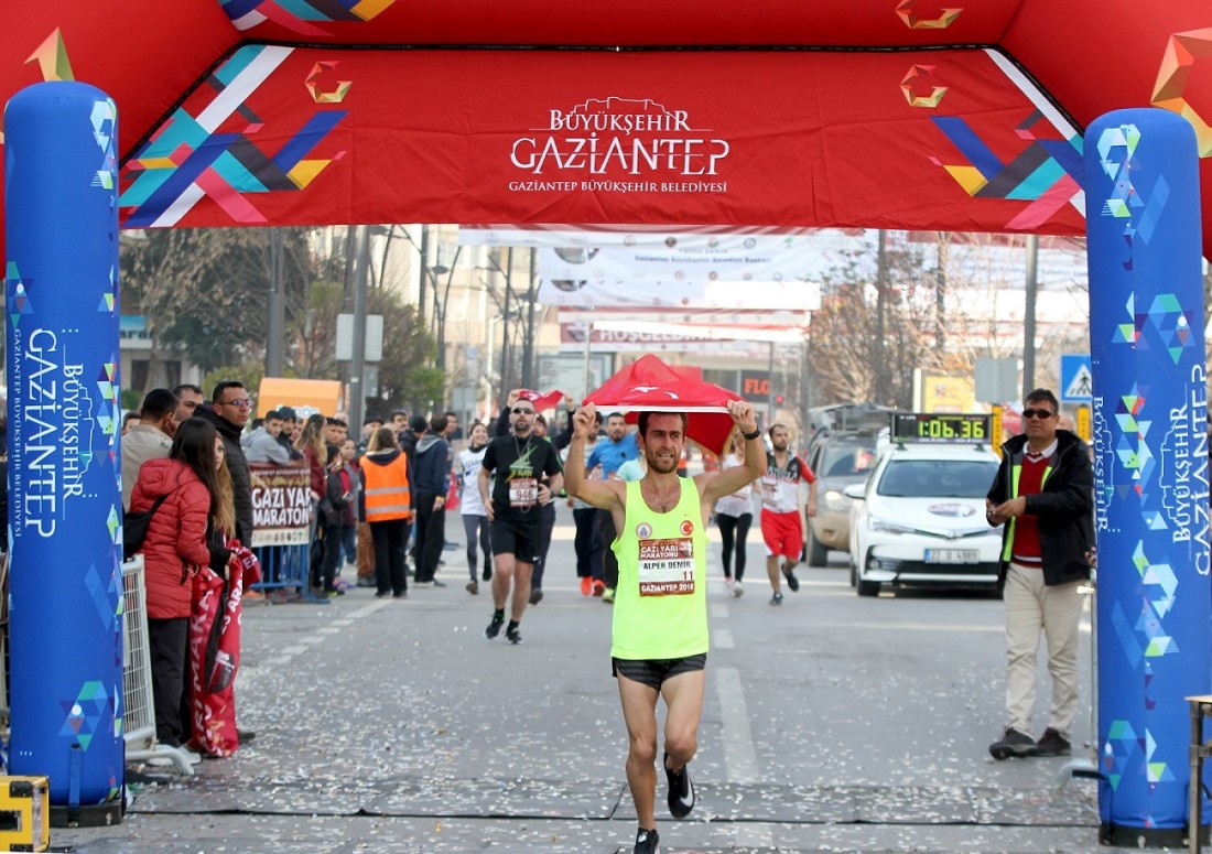 Gazi Yarı Maratonu Başlıyorr