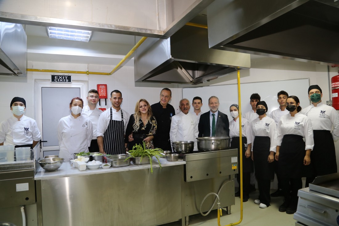 Öztan ve Acıoğlu KKTC’de Gaziantep Mutfağın Tanıttı