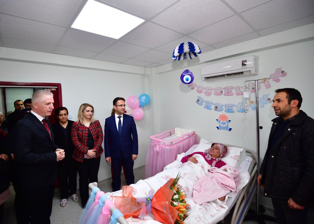 Gaziantep’te yeni yılın ilk bebeği Fatma Asel