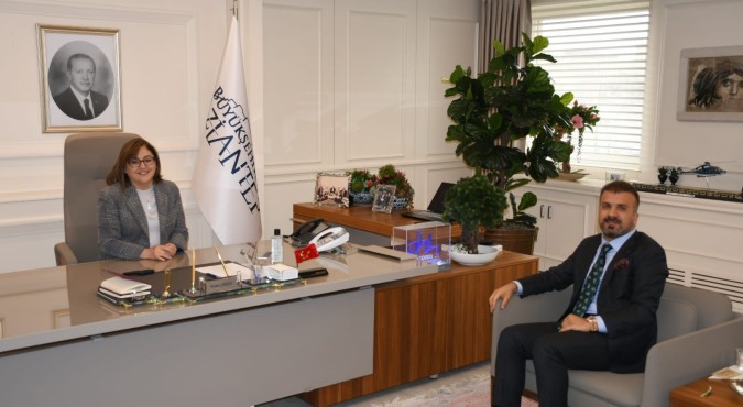 Başkan Kadooğlu ve Yönetiminden Başkan Şahin’e Ziyaret